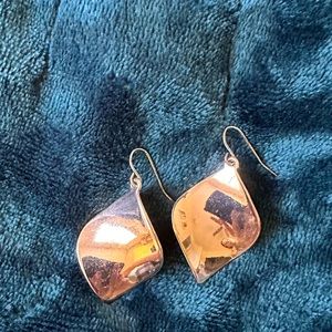 Rose colored dangly earrings
